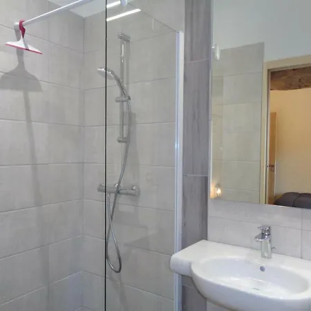 Marcilly-le-chatel, 1 Piece, 14 Personnes - Fr-1-496-214 아파트 Marcilly le Chatel